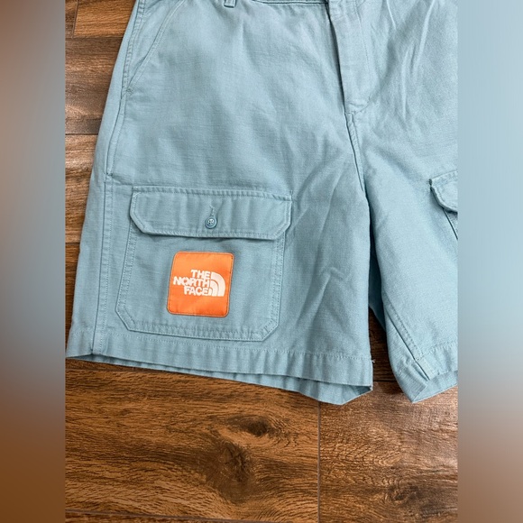 The North Face 38 Valley Short Reef Waters 38 Regular Relaxed - Picture 2 of 10